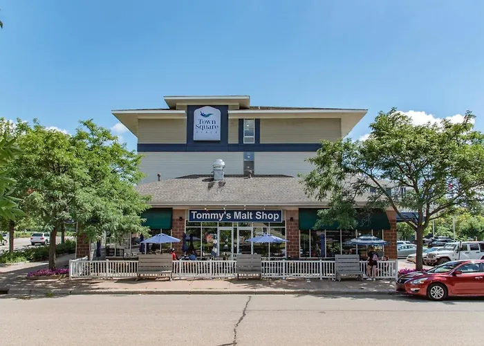 Townsquare Place