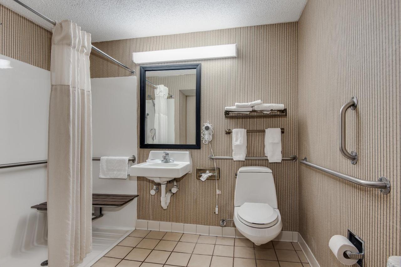 Townsquare Place Hotel 3*