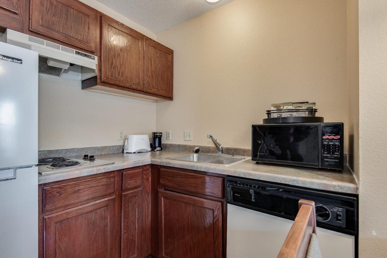 Hotel Townsquare Place 3*
