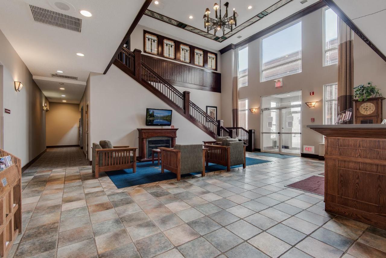 Townsquare Place 3* Chaska